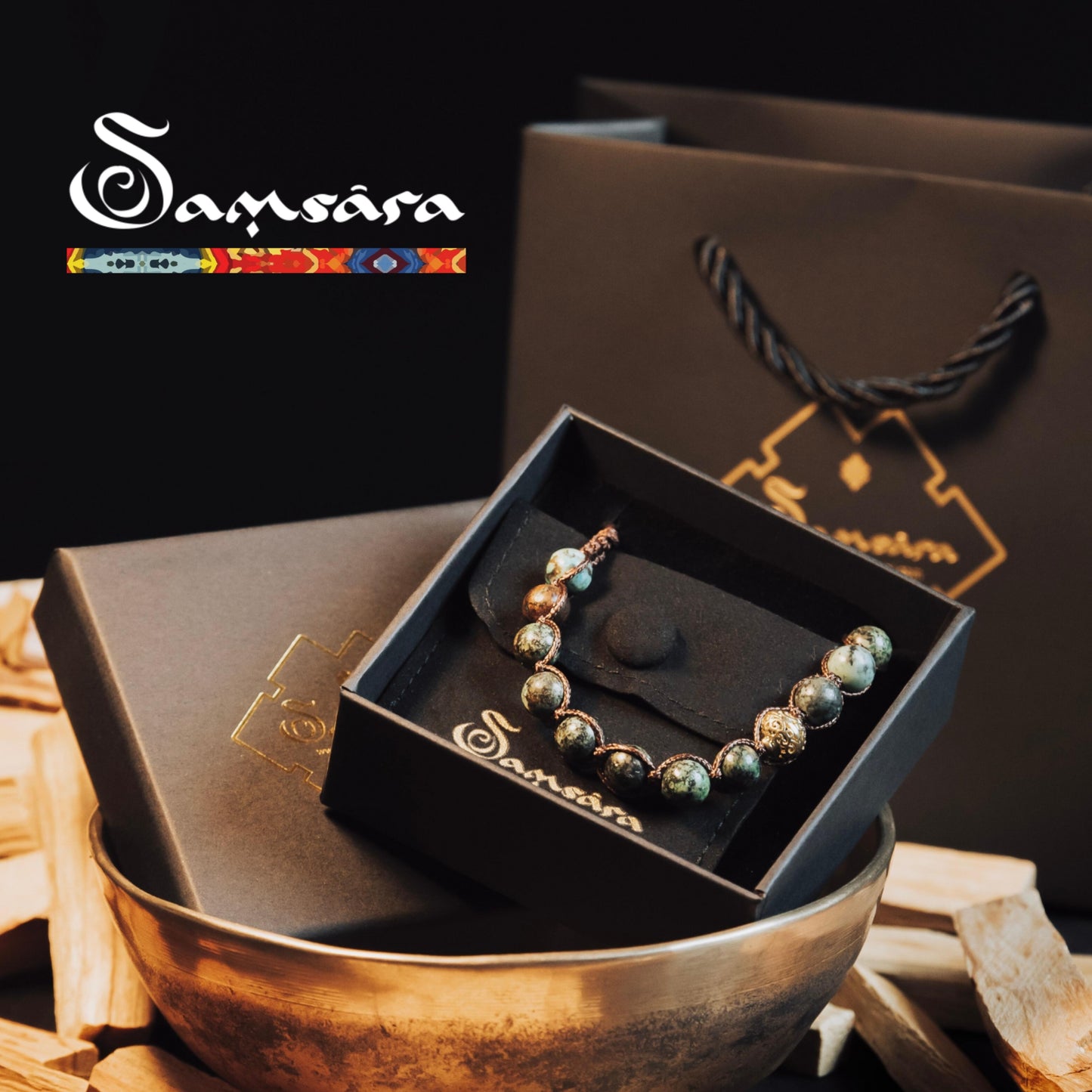 Buddhist Tibetan Kailash bracelet - Spiritual bracelet with white agate - white cotton wire